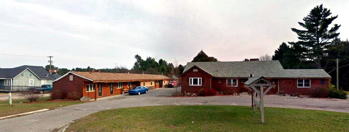 Berry's Motel (Orchard Motel, Orchard Grove Motel)
